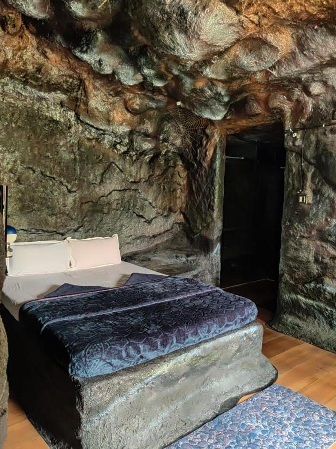 Вилла Rai'S Coorg Cave House Мадикери Экстерьер фото